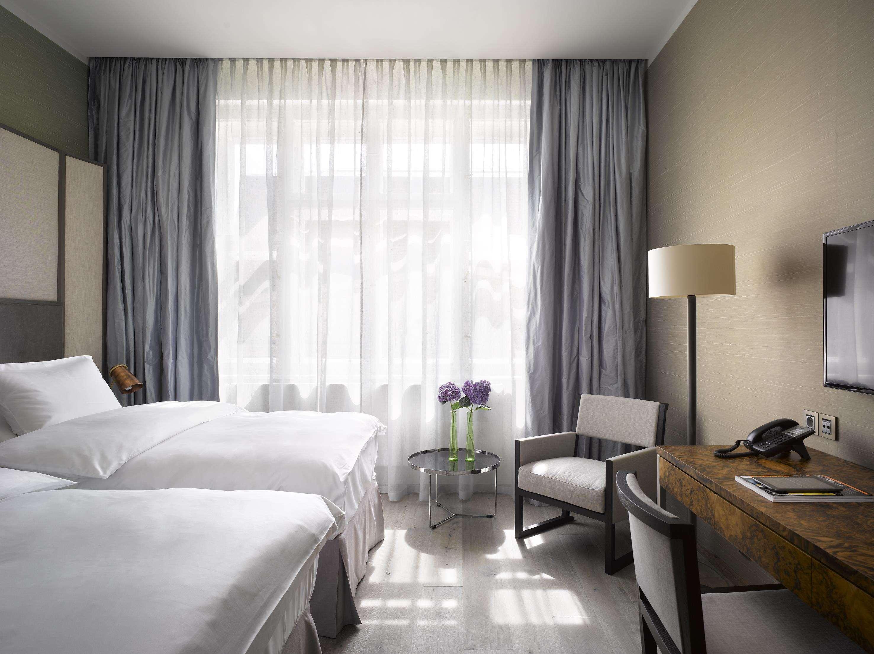 The Emblem - Preferred & Otel
