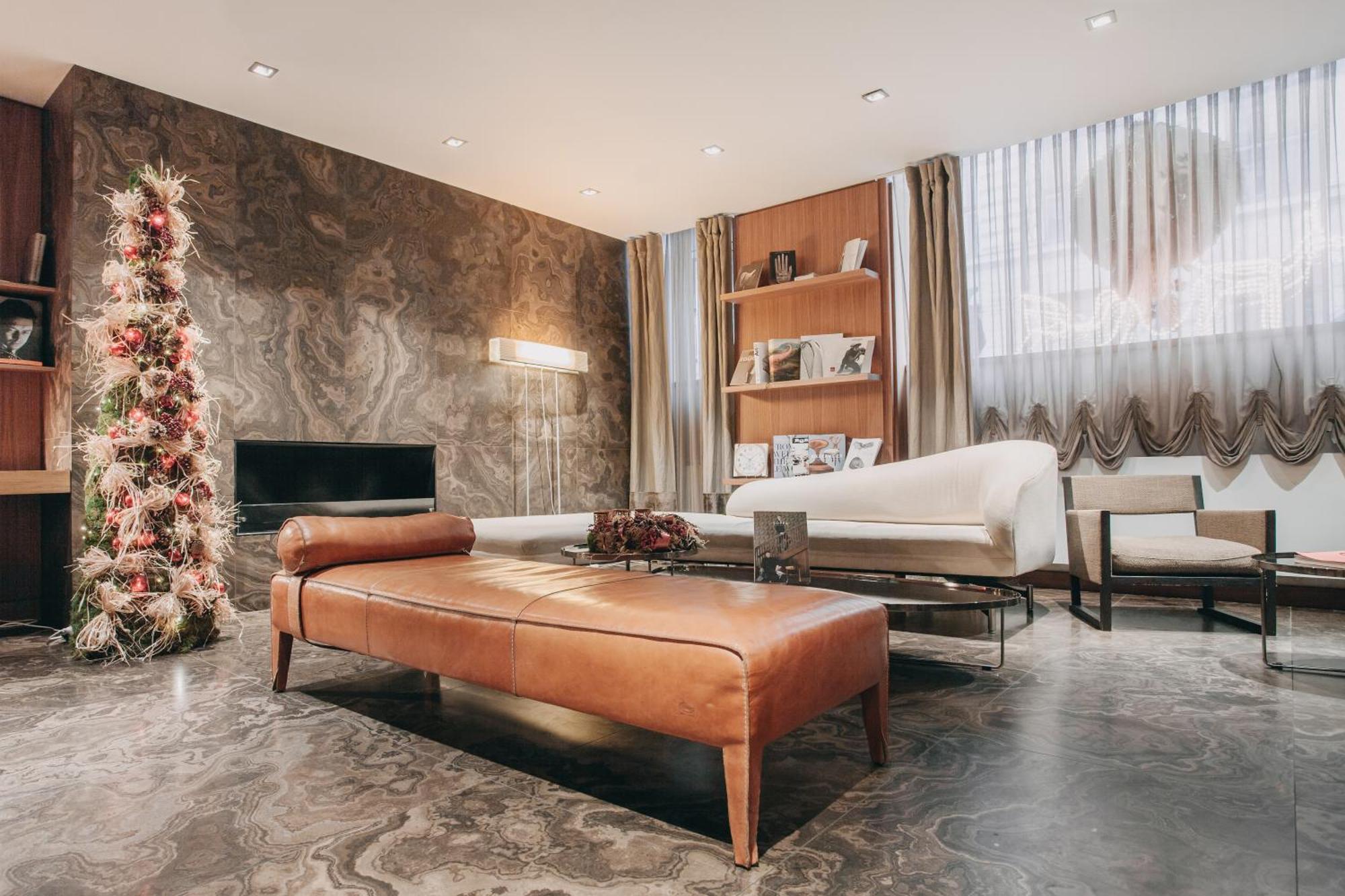 The Emblem - Preferred & Otel