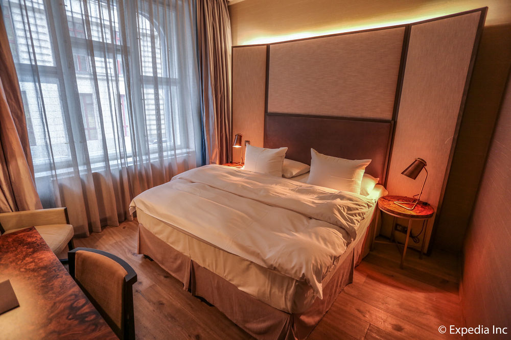 The Emblem - Preferred & 5* Prag
